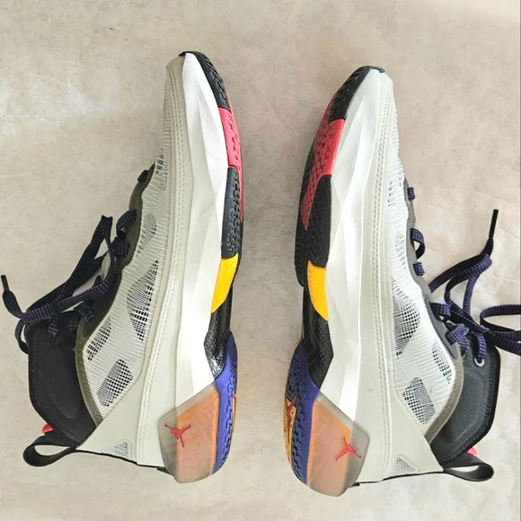 Air Jordan Beyond Borders 37 Athletic Shoes White Red Purple